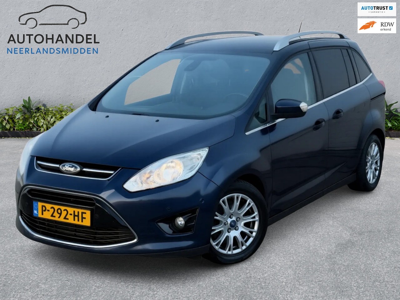 Ford Grand C-Max - 1.6 EcoBoost Titanium 7p. 1.6 EcoBoost Titanium 7p. Camera - AutoWereld.nl