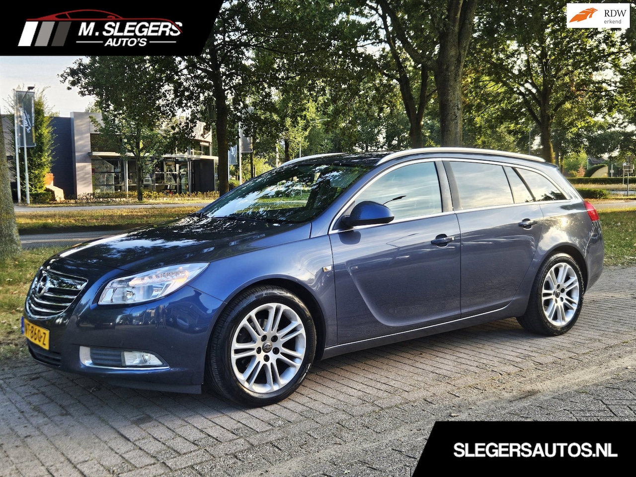 Opel Insignia Sports Tourer - 1.8 Cosmo*Nette auto! - AutoWereld.nl