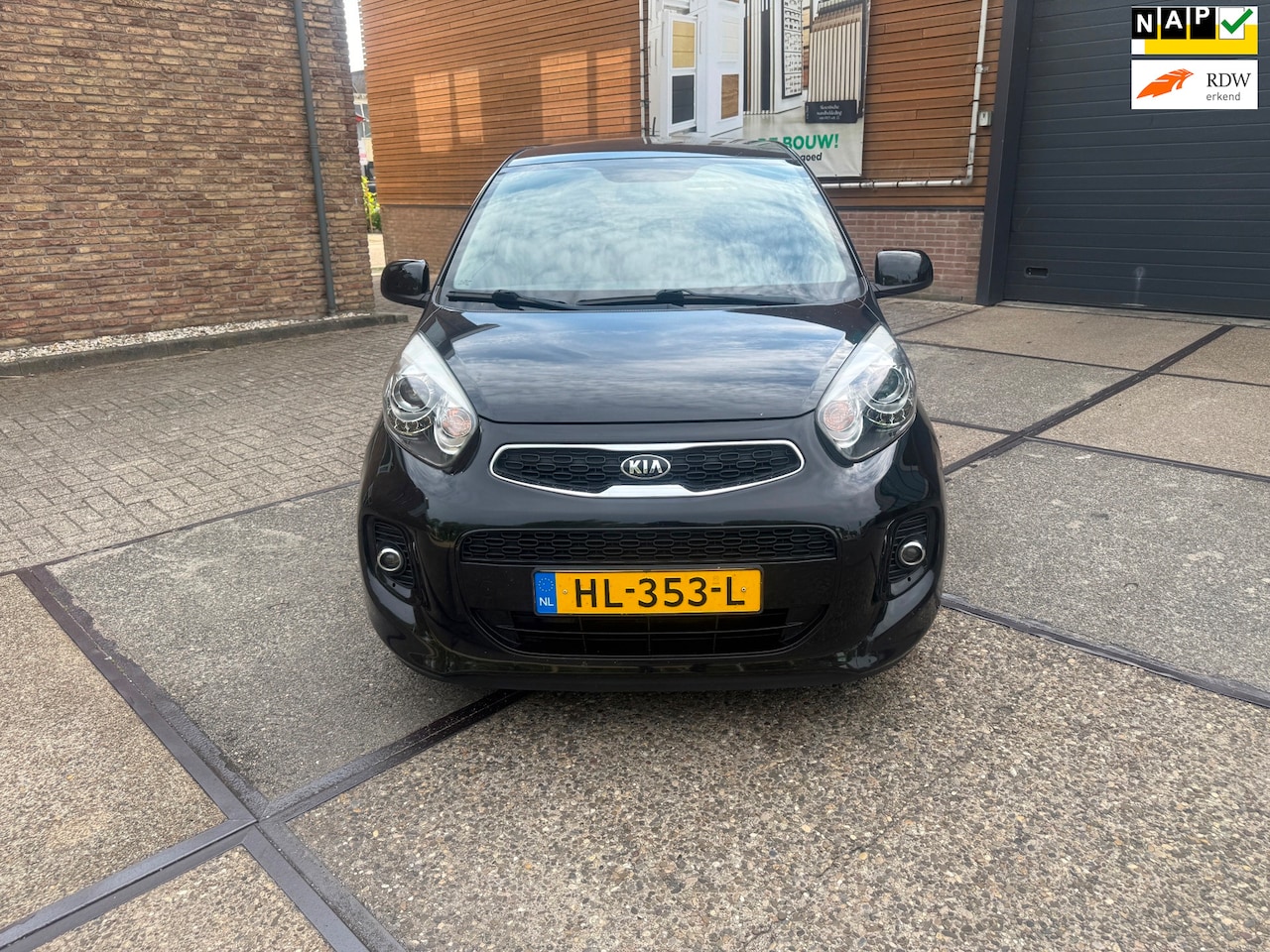 Kia Picanto - 1.2 CVVT DynamicLine 1.2 CVVT DynamicLine (( 1.2/airco )) - AutoWereld.nl