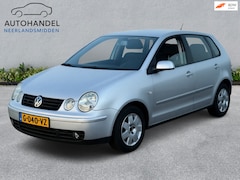 Volkswagen Polo - 1.4-16V Sportline airco stuurbekrachting elektrische ramen
