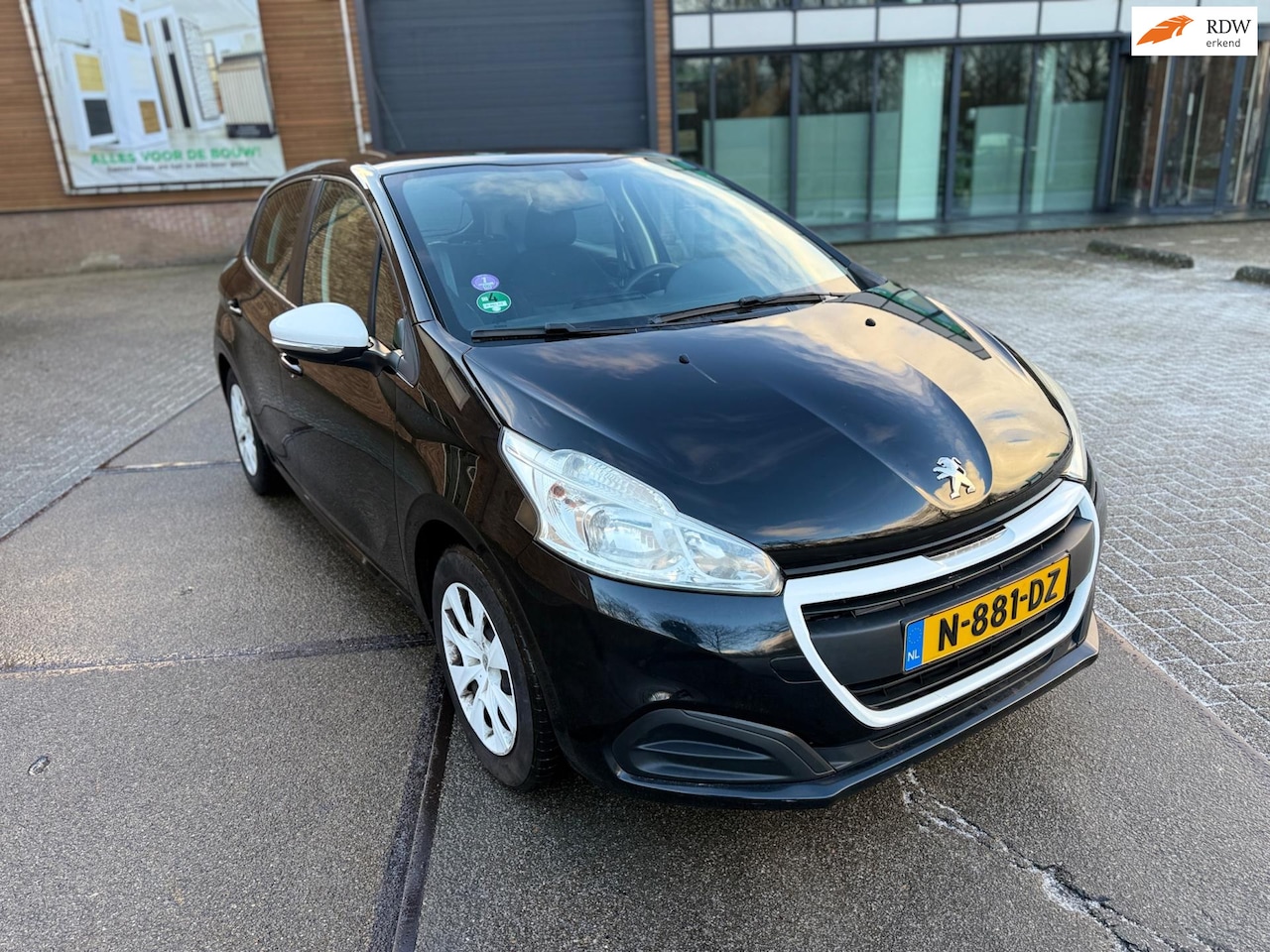 Peugeot 208 - 1.0 PureTech Access (( garantie ))) km n.a.p - AutoWereld.nl