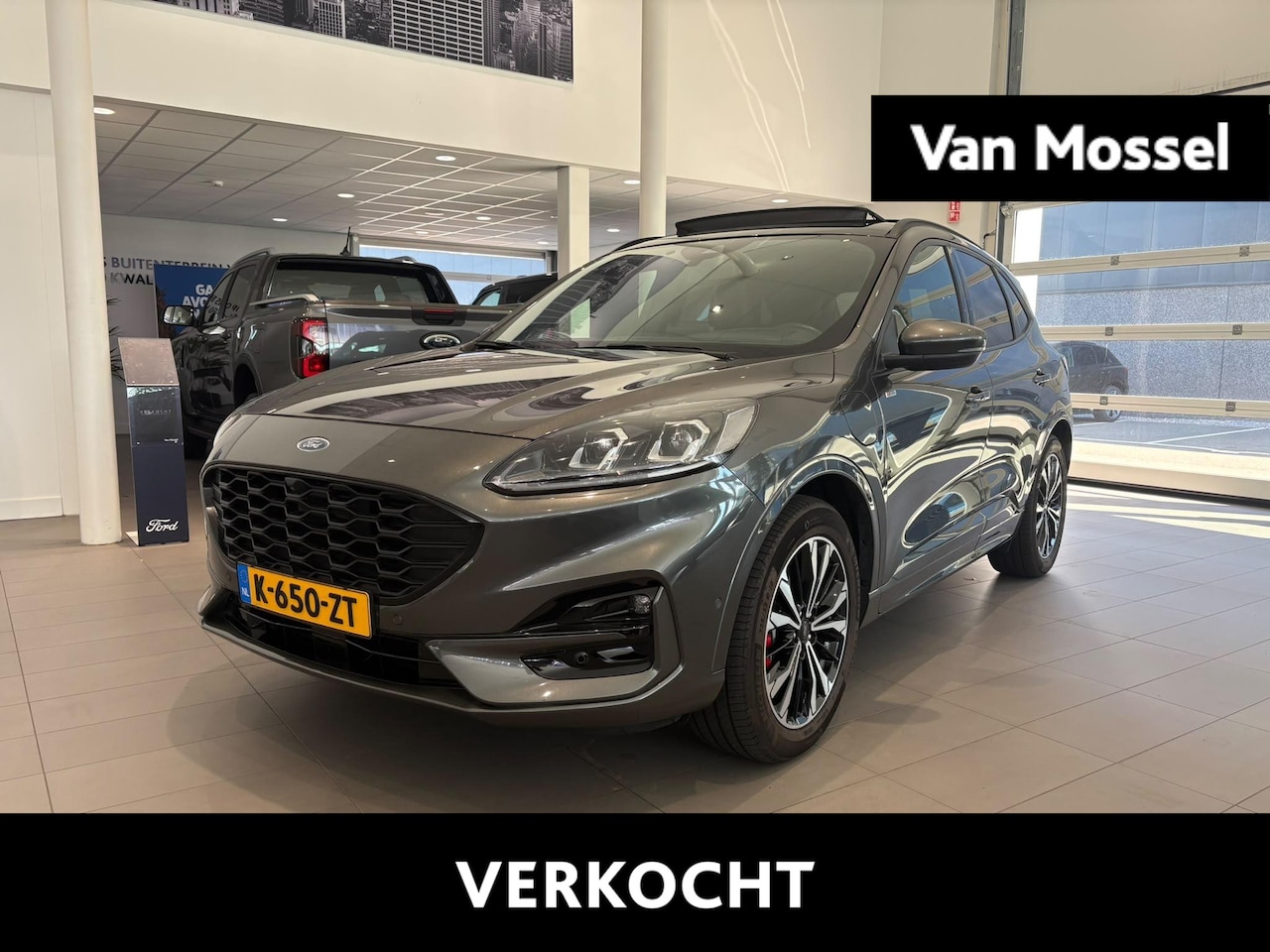 Ford Kuga - 2.5 PHEV ST-Line X APPLE CARPLAY | PANORAMA DAK | TREKHAAK | STOEL - STUUR - VOORRUIT VERW - AutoWereld.nl