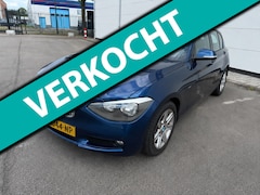BMW 1-serie - 116i Automaat Pano Camera Stoelverwarming Climate Cruise