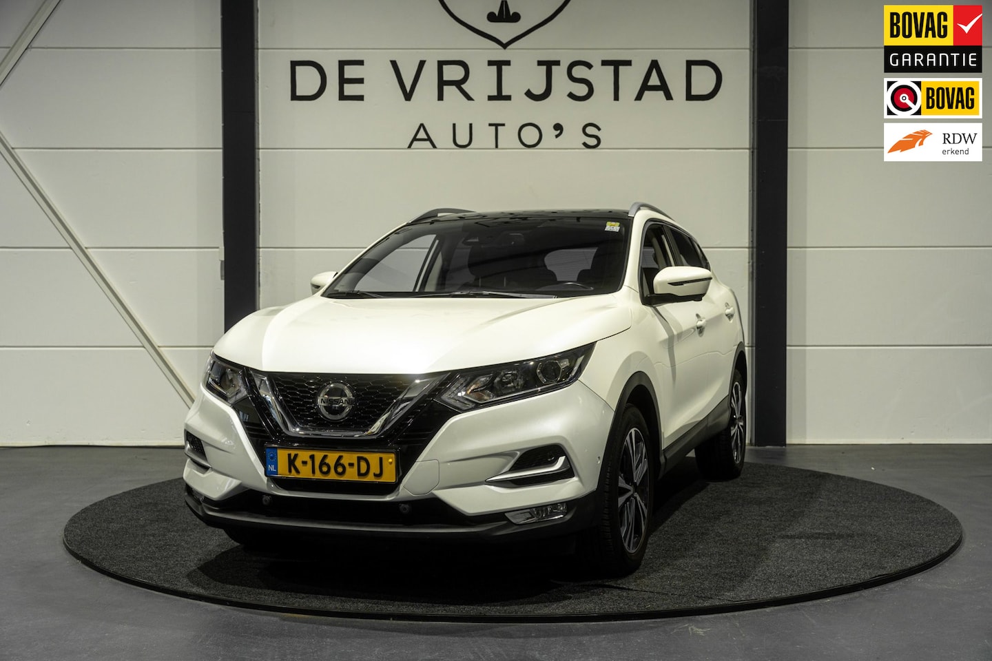 Nissan Qashqai - 1.3 DIG-T N-Connecta - AutoWereld.nl