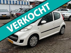Peugeot 107 - 1.0-12V XS 2010 5-deur Stuurbekrachtiging Zuinig Nap Goed rijdend