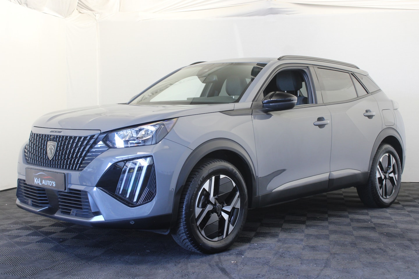 Peugeot 2008 - 1.2 PureTech 130 Allure |Camera|Stoelverw.|Navi|ACC| - AutoWereld.nl