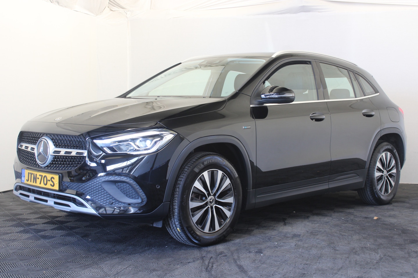 Mercedes-Benz GLA-Klasse - 250 e Style |Navi|Camera|Stoelverw.| - AutoWereld.nl
