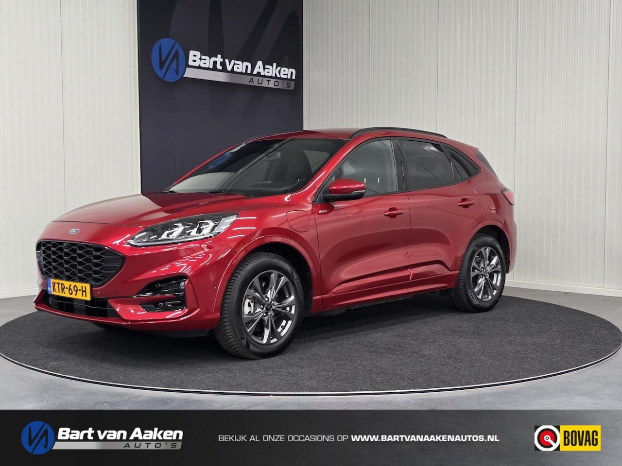 Ford Kuga - 2.5 PHEV ST-Line X Head-up 2x Camera ACC Keyless Elektr. Achterklep en Trekhaak - AutoWereld.nl