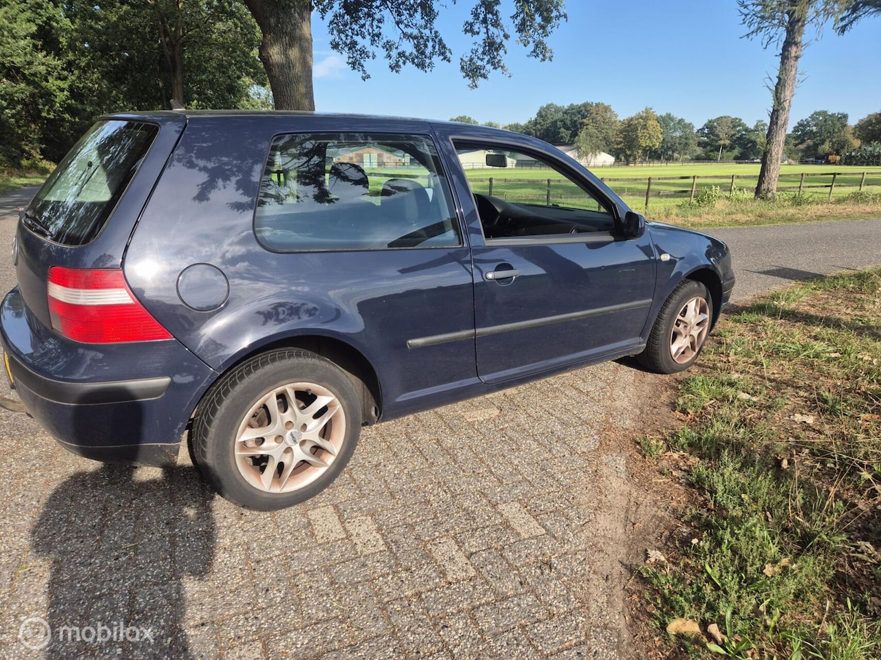 Volkswagen Golf - 1.4-16V Comfortline 1.4-16V Comfortline - AutoWereld.nl