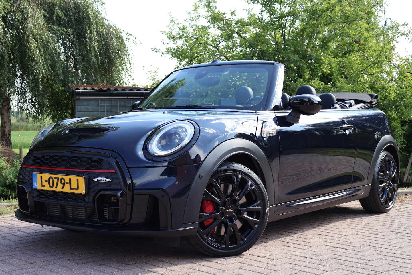 MINI Cabrio - 230pk|2de eig.|Camera |LEER|HarmanKardon|FULL OPTIONS!! - AutoWereld.nl
