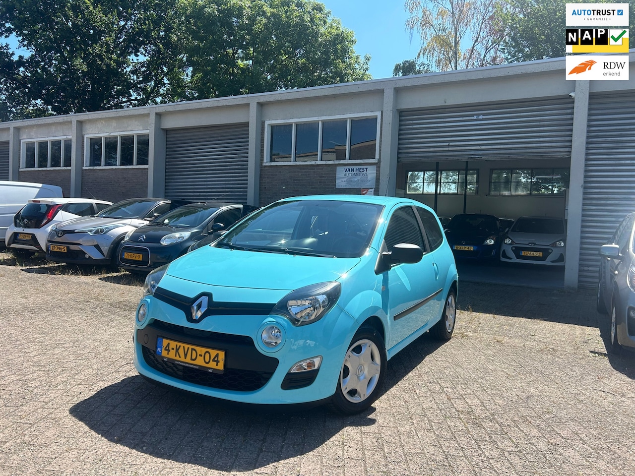 Renault Twingo - 1.2 16V Parisienne Airco/ Bluetooth/ TOP Onderhoud/ NAP! - AutoWereld.nl