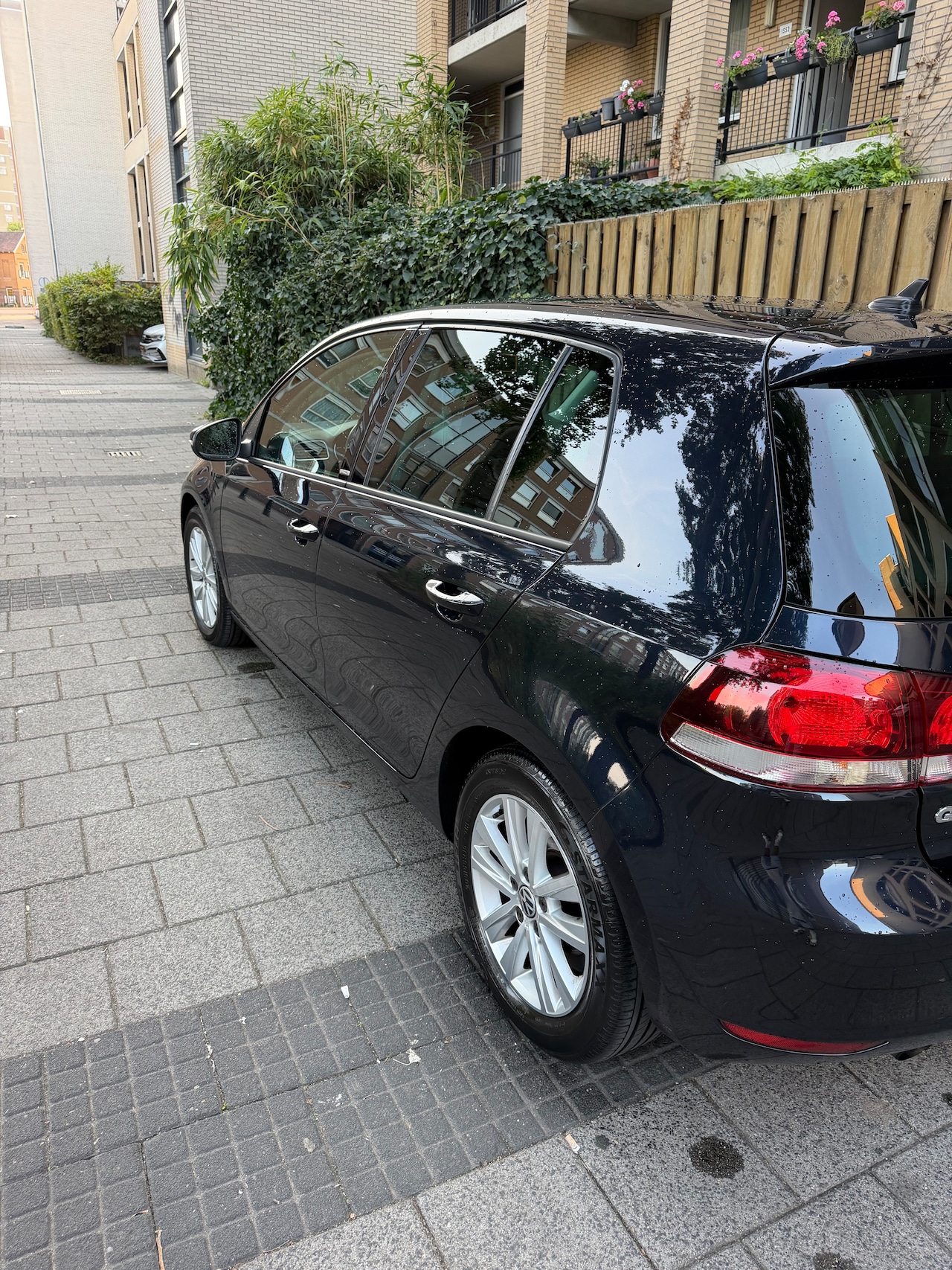 Volkswagen Golf - 1.2 TSI Highline BlueMotion - AutoWereld.nl