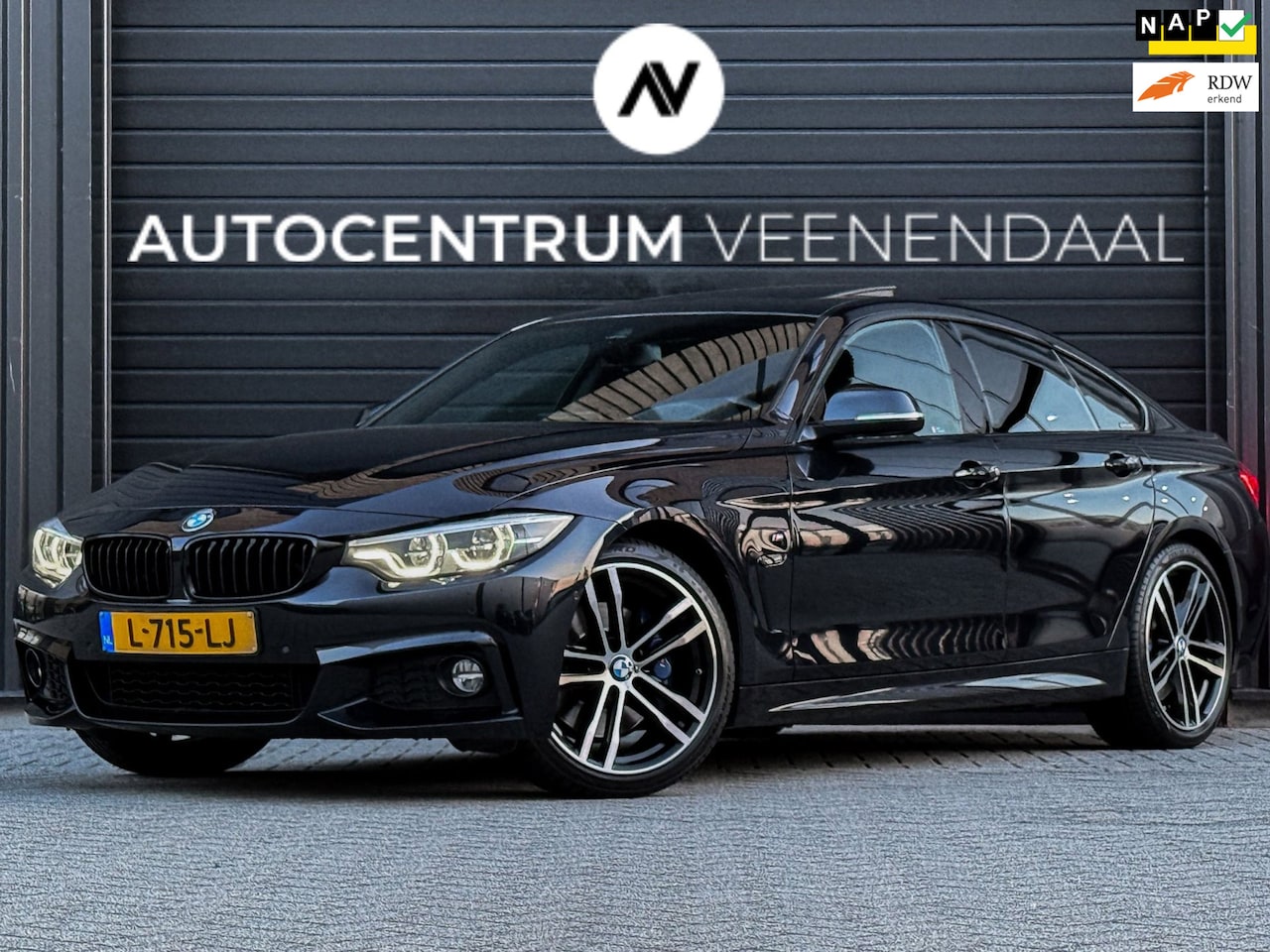 BMW 4-serie Gran Coupé - 420i 3X M-SPORT NAP/SCHUIFDAK/LEDER/HUD/CARPLAY/CAMERA - AutoWereld.nl