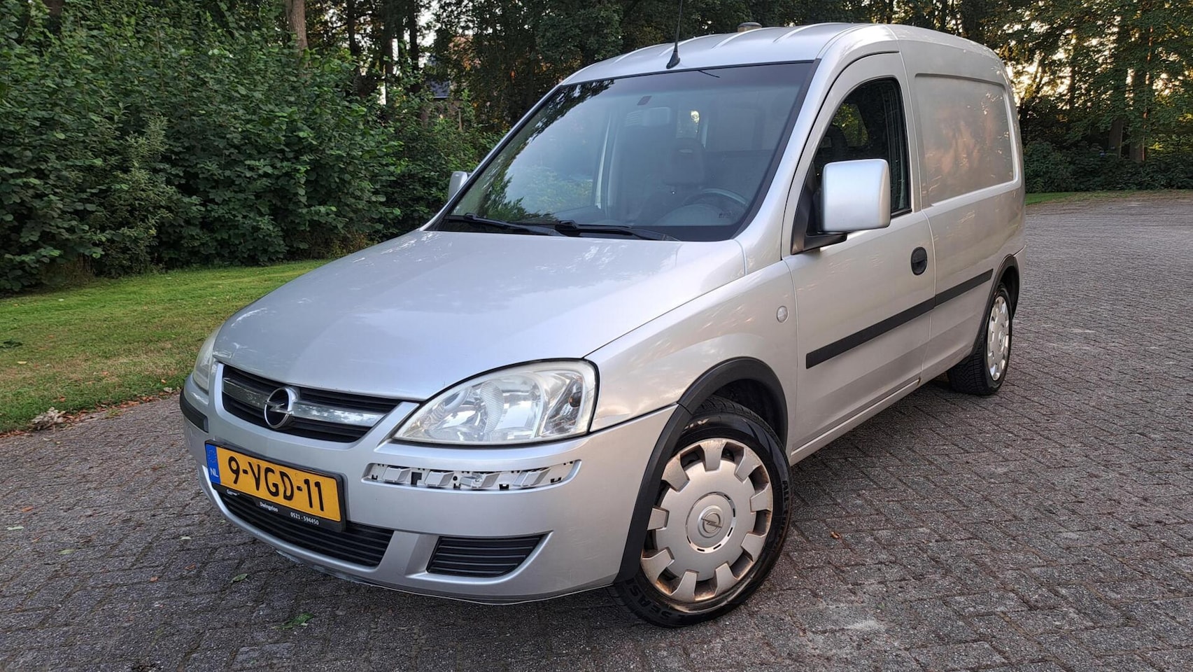Opel Combo - 1.3 CDTi Selection AIRCO CRUISE ZIJDEUR TREKHAAK - AutoWereld.nl