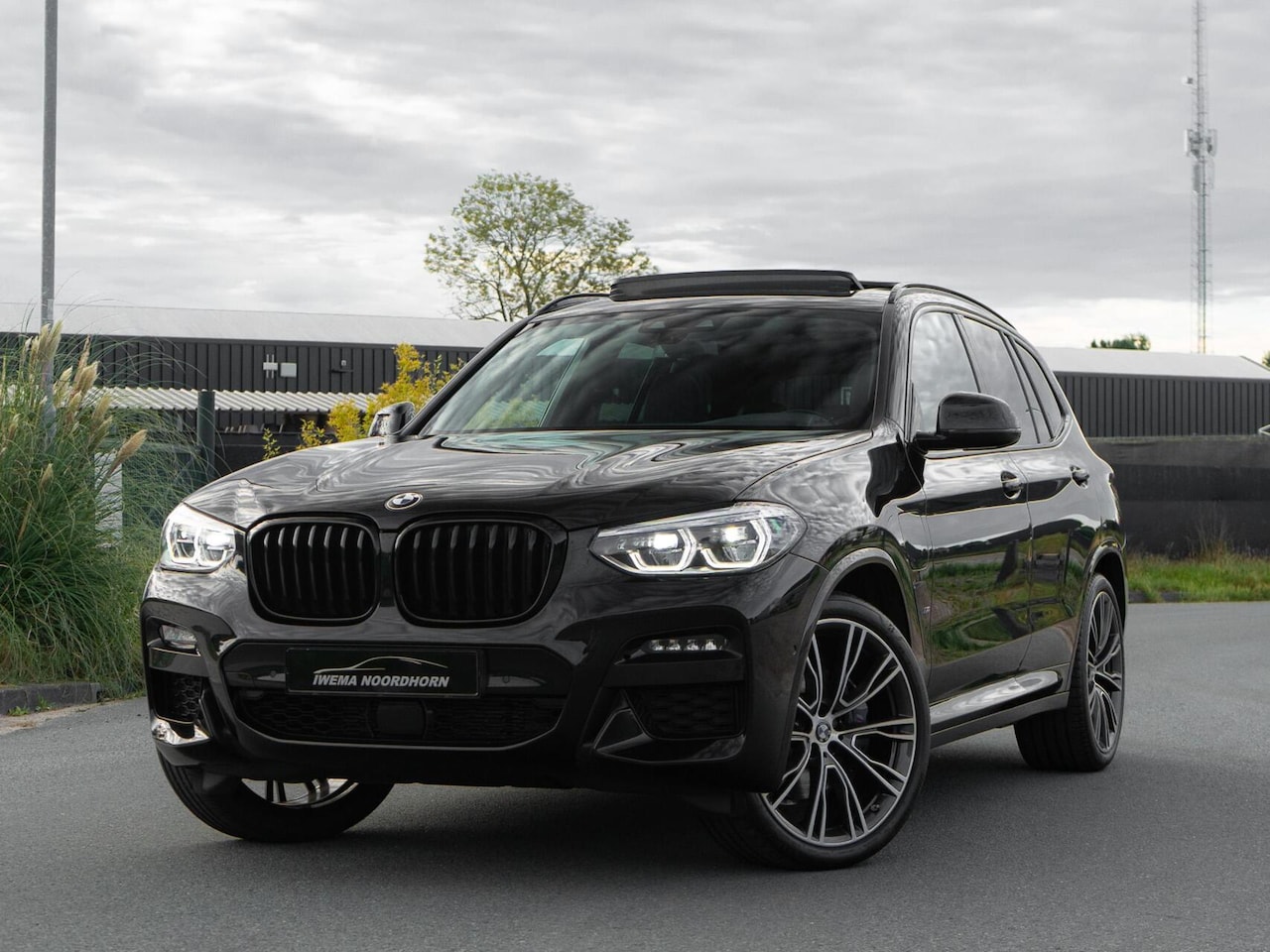BMW X3 - xDrive30e eDrive Edition|Panoramadak|H&K|Ambient air|Stuurverw.|Stoelverw.|Head up|Achterb - AutoWereld.nl