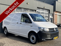 Volkswagen Transporter - 2.0 TDI L2H1 102pk Trekhaak 2200kg trekgewicht Imperiaal Euro 6 Airco Cruise controle Navi