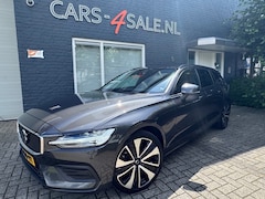 Volvo V60 - 2.0 B3 Autom. Edition + Camera + D-Glas + Leder + 19 inch Lmv - Facelift 2024
