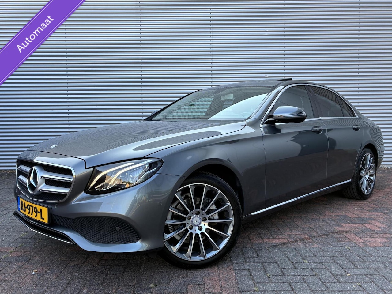 Mercedes-Benz E-klasse - E200 Prestige Plus Auto Camera Cruise Led 2016 Schuifdak Navi Vol Opties NW Model 2 De Eig - AutoWereld.nl