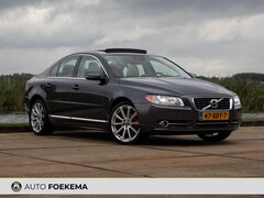 Volvo S80 - 1.6 T4 Summum Pano Leder 19" Automaat