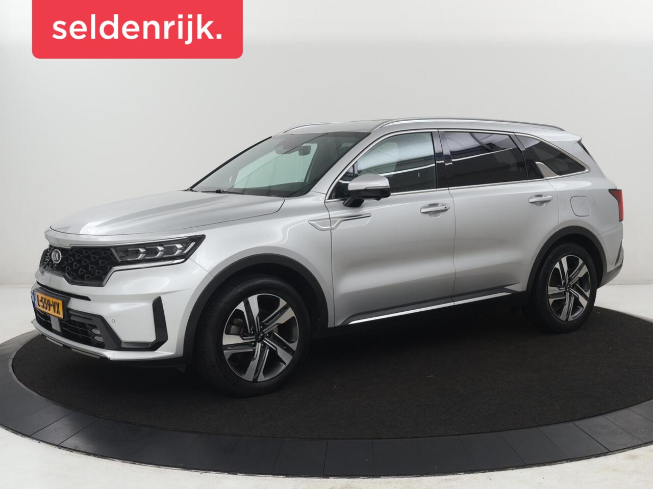 Kia Sorento - 1.6 T-GDI Hybrid 2WD ExecutiveLine 7p. | Leder | Stoelverwarming | Stoel ventilatie Adapti - AutoWereld.nl