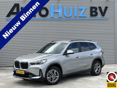 BMW X1 - xDrive25e Trekhaak Harman-Kardon Leder Elek Stoelverstoeling LED Carplay DAB Achteruitrijc