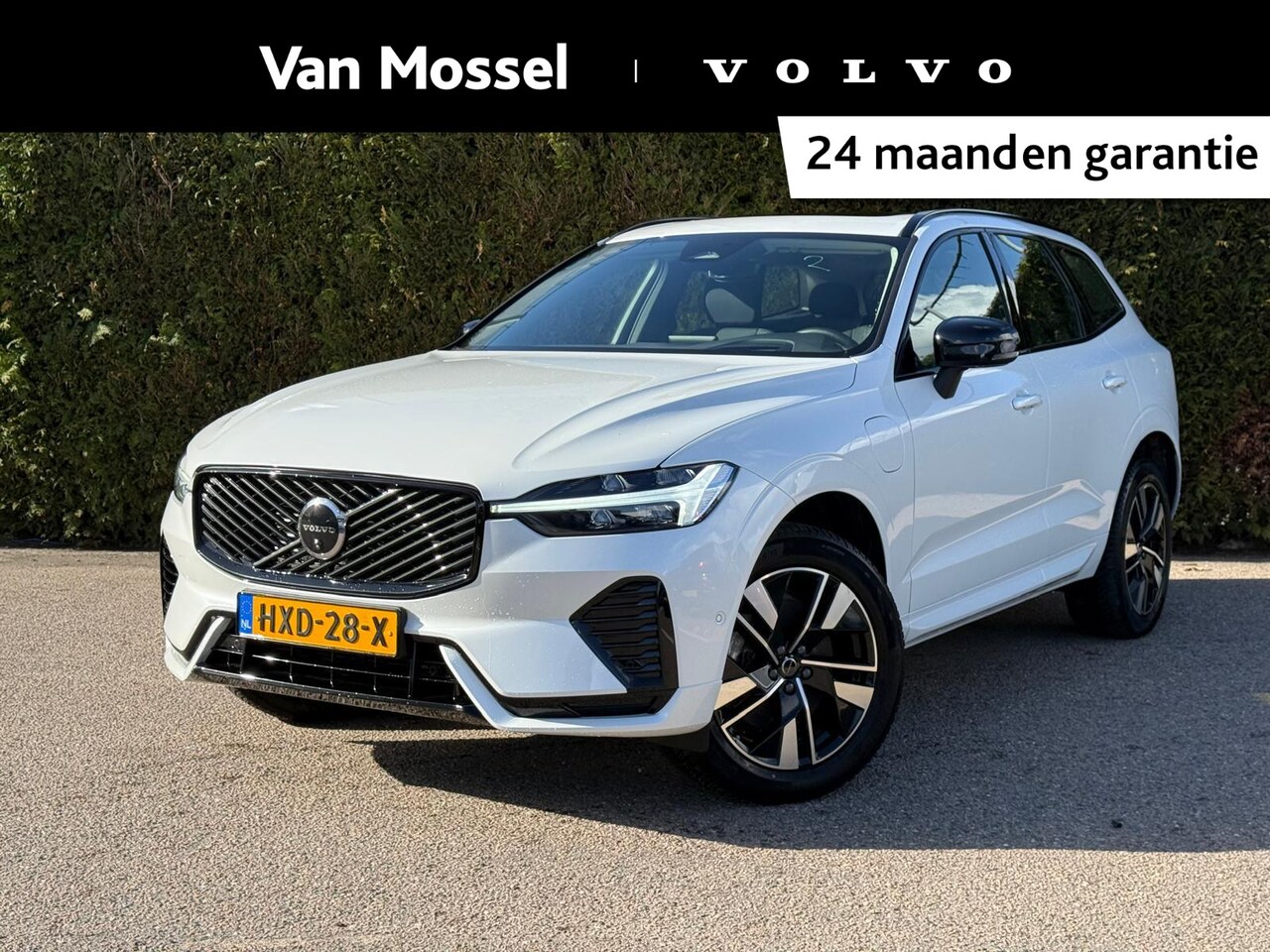 Volvo XC60 - T6 Plug-in hybrid AWD Plus Dark | Panoramadak | 360 camera | Harman/Kardon | Stoel/Stuur V - AutoWereld.nl