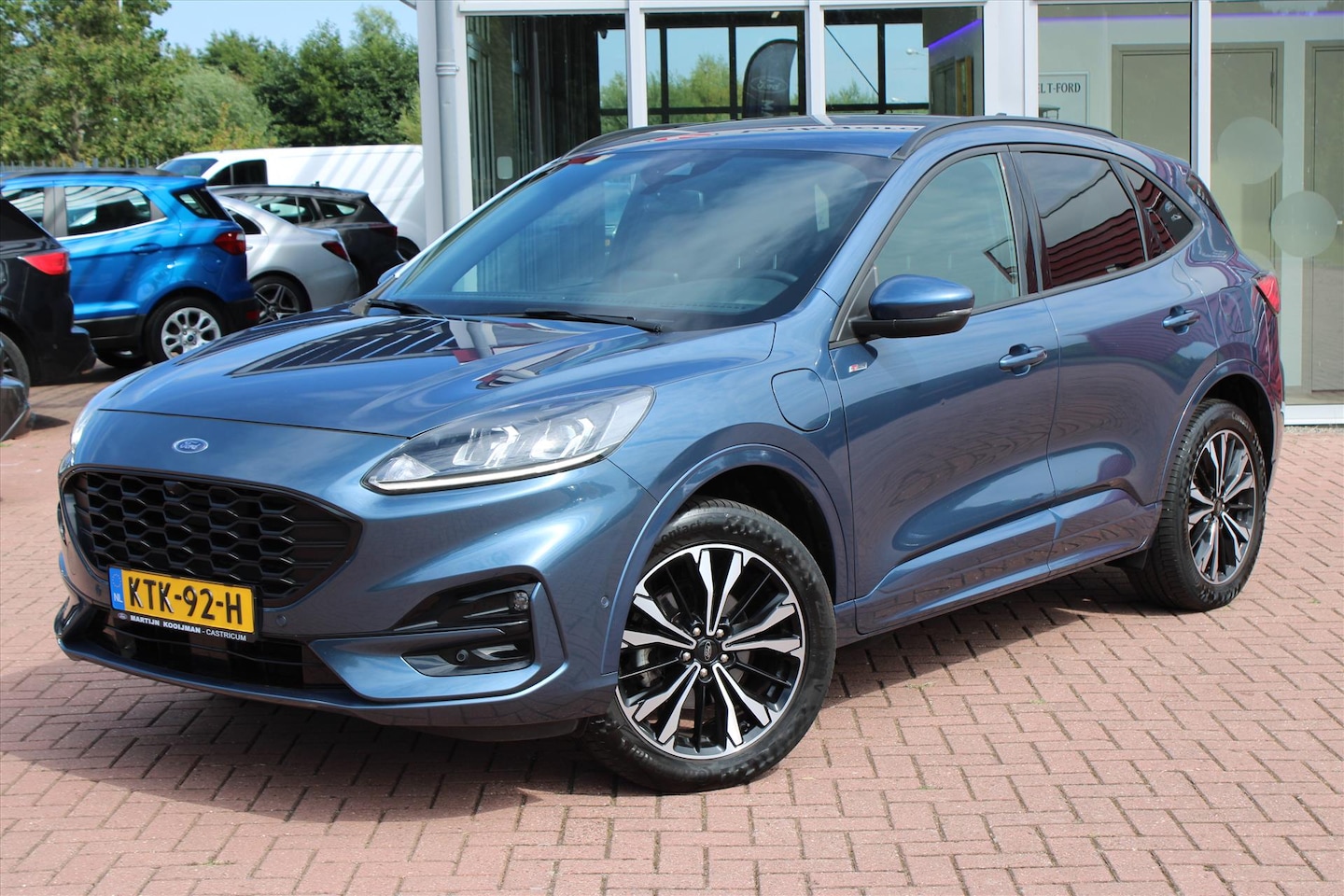 Ford Kuga - 2.5 PHEV e-CVT Automaat 225pk ST-Line, Trekhaak, Driver Assistance en Winterpack, 19 - AutoWereld.nl