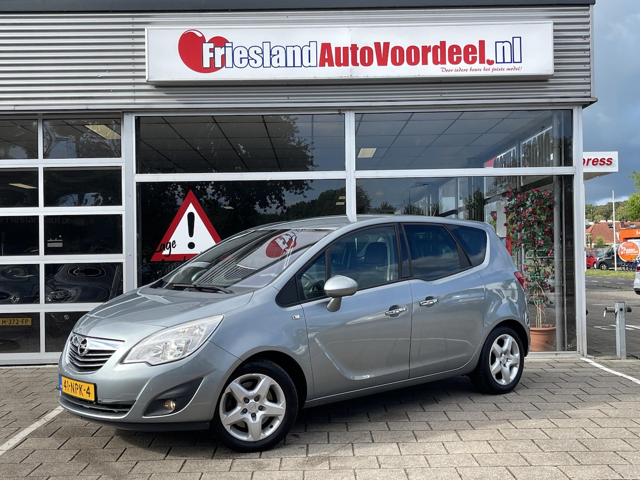 Opel Meriva - 1.4 Turbo Cosmo /Cruise/Clima/Trekhaak/ - AutoWereld.nl