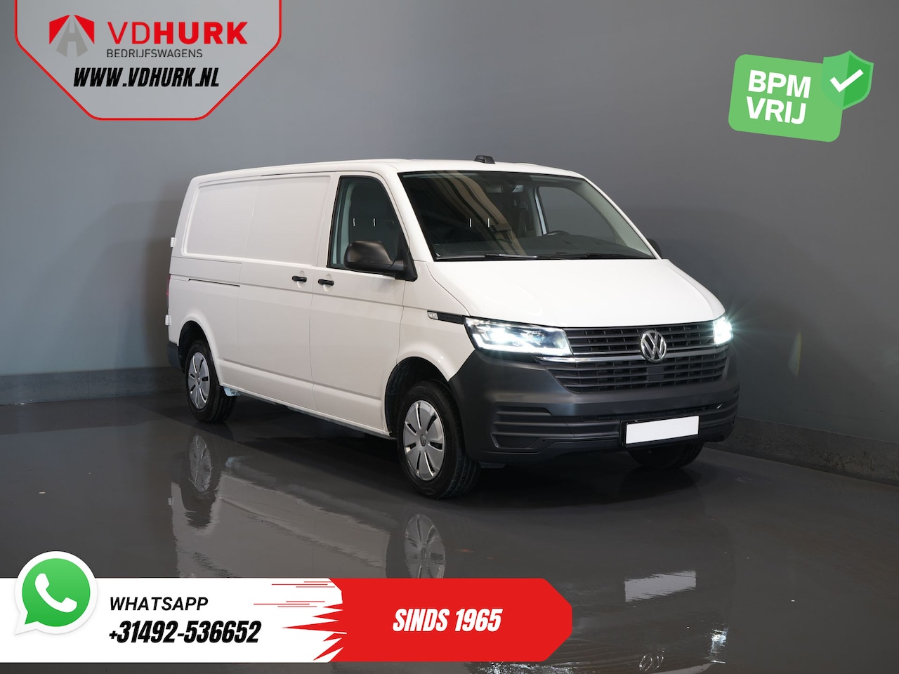 Volkswagen Transporter - 2.0 TDI 150 pk DSG Aut. L2 LED/ Cruise/ Carplay/ PDC/ Airco - AutoWereld.nl