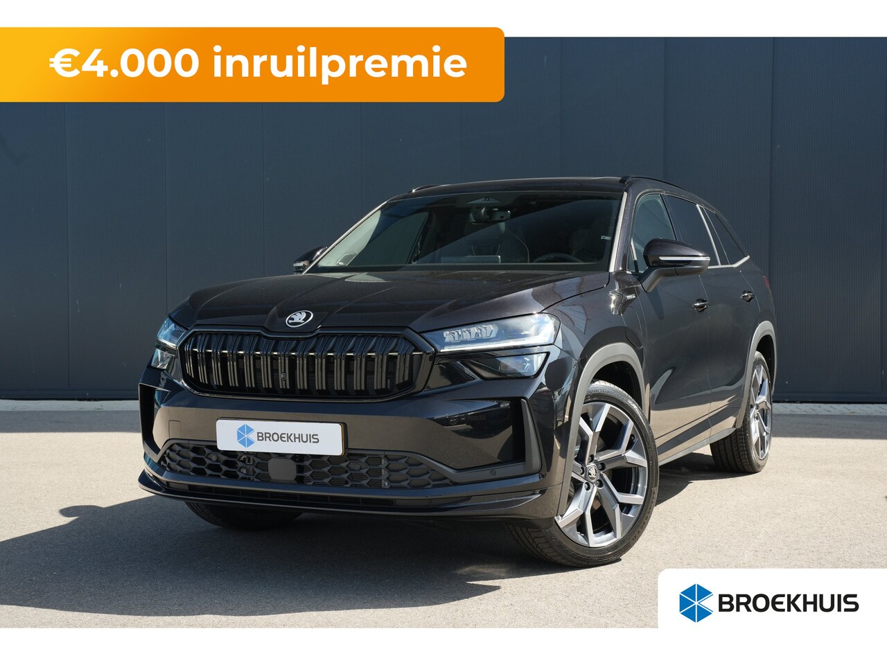 Skoda Kodiaq - Sportline Business | Schuif/kantel dak | CANTON Audio | Trekhaak | 20" LMV | - AutoWereld.nl