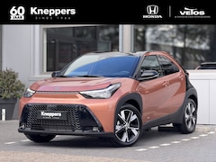 Toyota Aygo X - Hybrid 115 Pulse + Easy Pack Apple/Android, Draadloze telefoonlader, Parkeersensoren