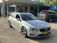 Volvo V60 - T4 Aut R-Design Xenon PDC camera