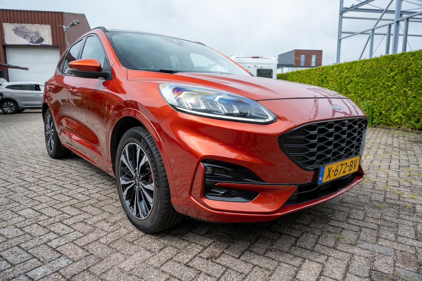 Ford Kuga - 2.5 PHEV ST-Line X 65 kW / 224 pk panorama dak, trekhaak - AutoWereld.nl