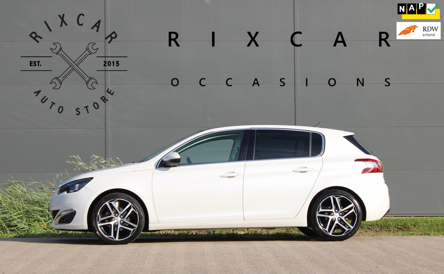 Peugeot 308 - 1.6 THP Allure Panodak Leder DenonAudio !!NIEUWBINNEN!! - AutoWereld.nl