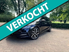 Skoda Octavia Combi - 1.0 e-TSI Sport Business | DSG | CarPlay | Trekhaak | Luxe