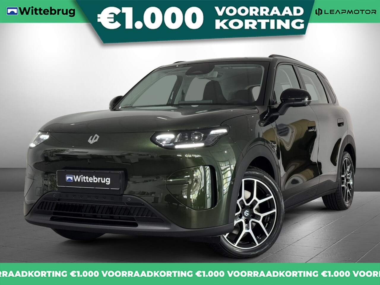 Leapmotor B03X - ProMax Design 53 kWh Nu te zien in de showrooms & beschikbaar voor proefritten!!! - AutoWereld.nl