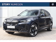 BMW iX3 - High Executive / Sportstoelen / Comfort Access / Adaptieve LED / Head-Up / Harman Kardon /