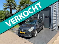 Renault Clio - 1.2-16V Special Line AIRCO