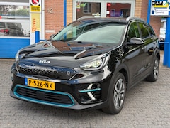Kia e-Niro - DynamicPlusLine 64 kWh | SOH 100% | BTW | Panoramadak | Parkeersens. V+A+Camera | Stoelver