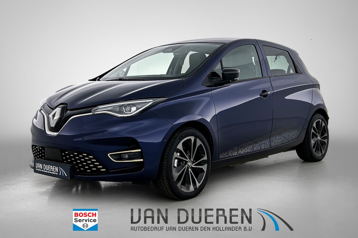 Renault Zoe - R135 Iconic 52 kWh Camera, CarPlay, Bose - AutoWereld.nl