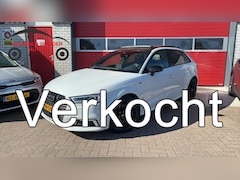 Audi A3 Sportback - 1.4 e-tron Lease Edition S-LINE INTERIEUR / PANORAMADAK / KEYLESS / CARPLAY / GR NAVI / FU