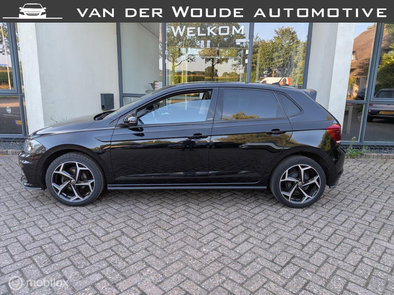 Volkswagen Polo - 1.0 TSI Business R✅Carplay✅1e eig.✅Deal.onh - AutoWereld.nl
