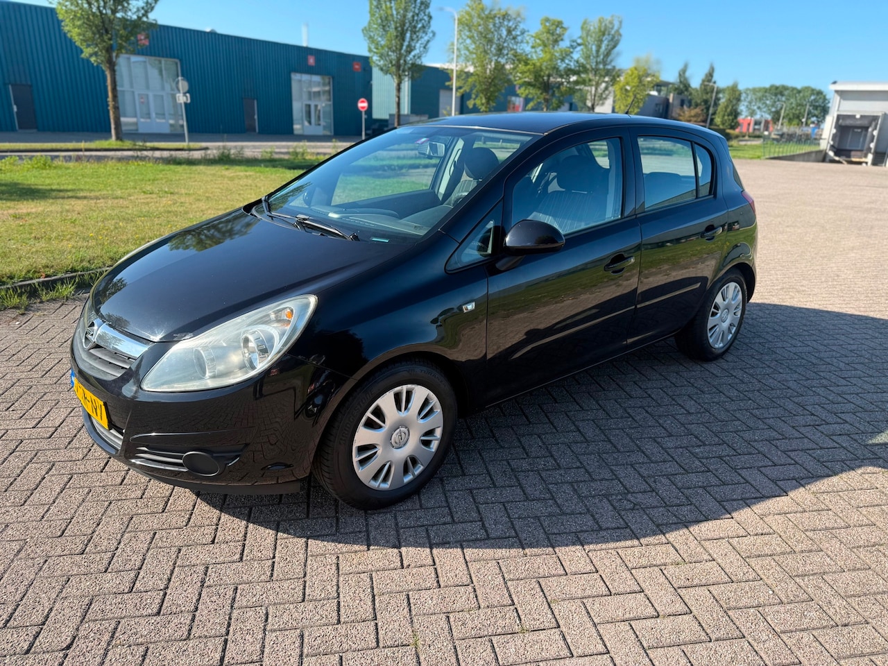 Opel Corsa - 1.4-16V Enjoy 1.4-16V Enjoy - AutoWereld.nl