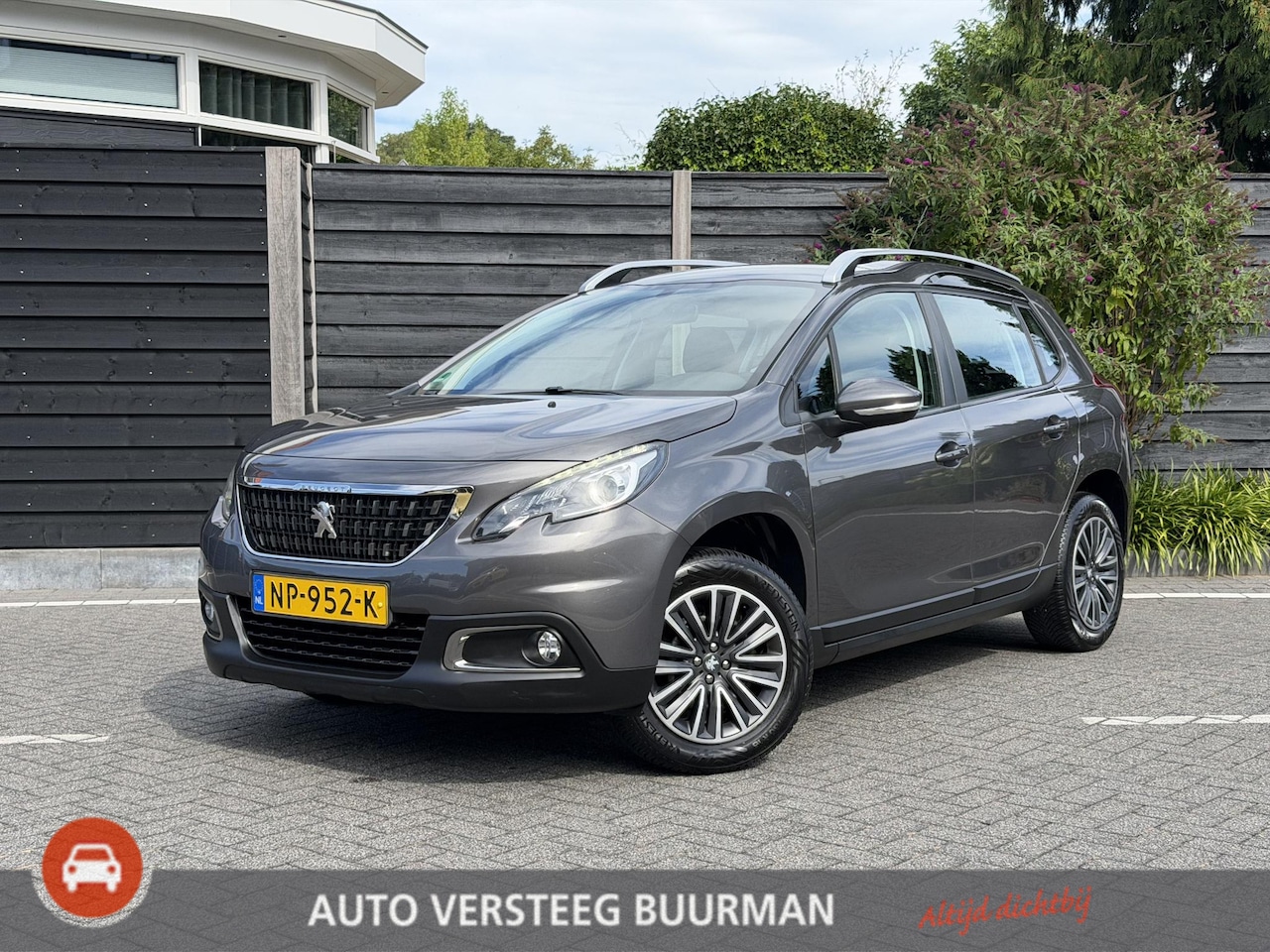 Peugeot 2008 - Blue Lion 1.2 PureTech 110PK Navigatie, Parkeersensoren Achter, Apple Carplay, Android Aut - AutoWereld.nl