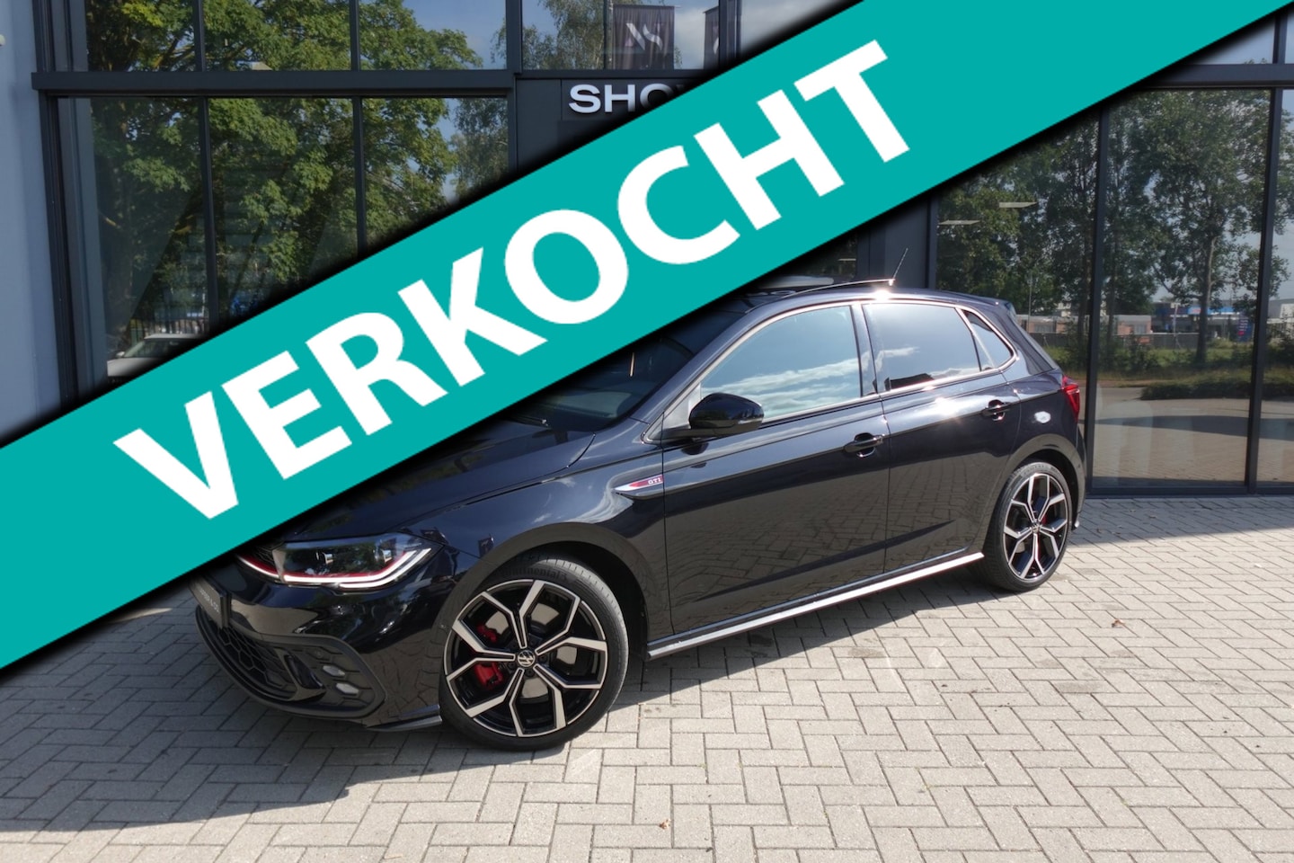 Volkswagen Polo - 2.0 TSI GTI PANO KEYLESS BEATS - AutoWereld.nl