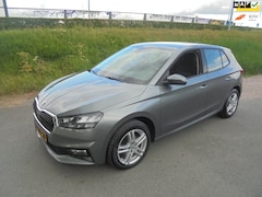 Skoda Fabia - Fabia 1.0 benzine 5 deurs Automaat airco lmv 13.000km