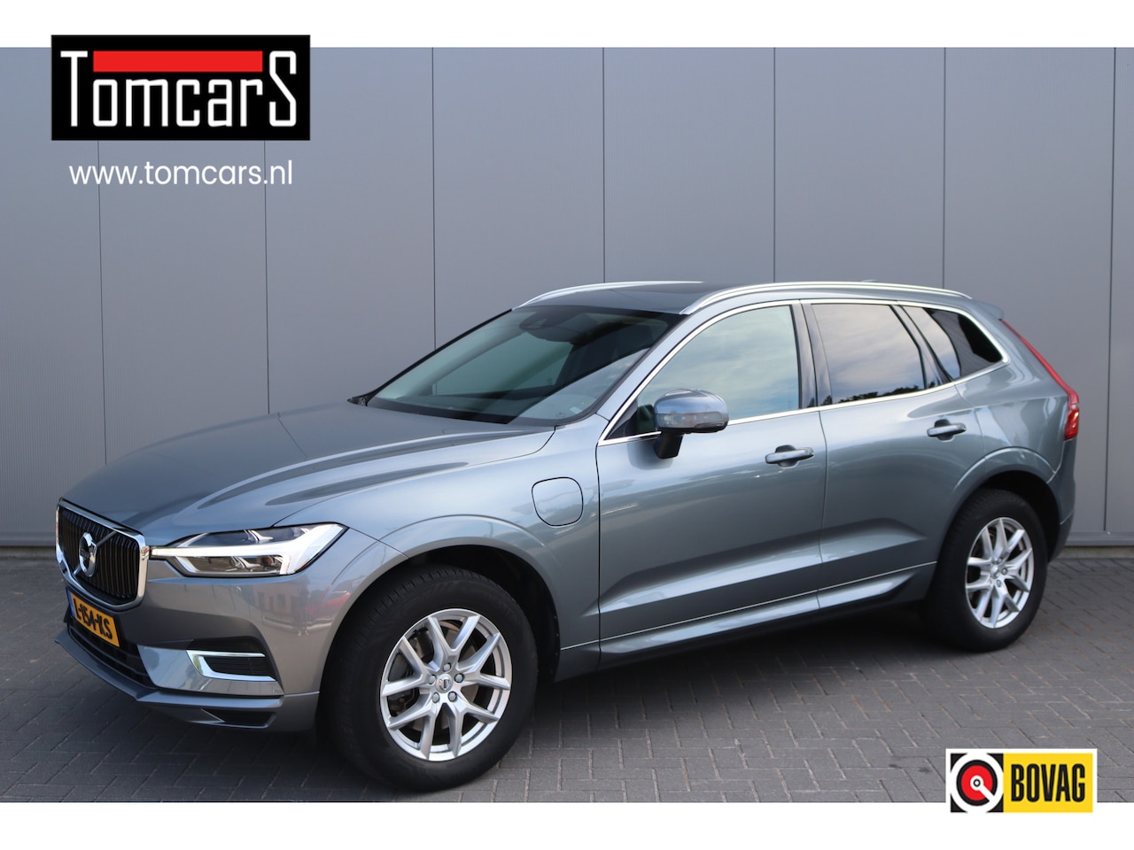 Volvo XC60 - 2.0 T8 Twin Engine AWD Momentum Pro Open-dak/Trekhaak/Camera/Leder/Carplay-android - AutoWereld.nl