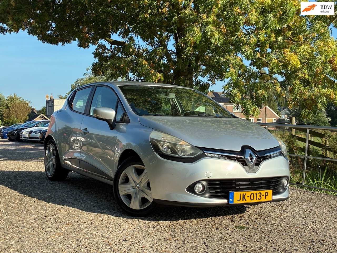 Renault Clio - 1.5 dCi ECO Dynamique | Airco + Cruise + Navi Nu € 3.450,-!!! - AutoWereld.nl