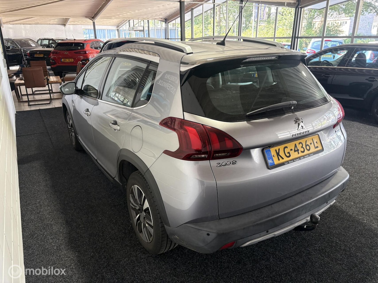 Peugeot 2008 - 1.2 PureTech Allure Automaat - Apk - Navi - Cruise