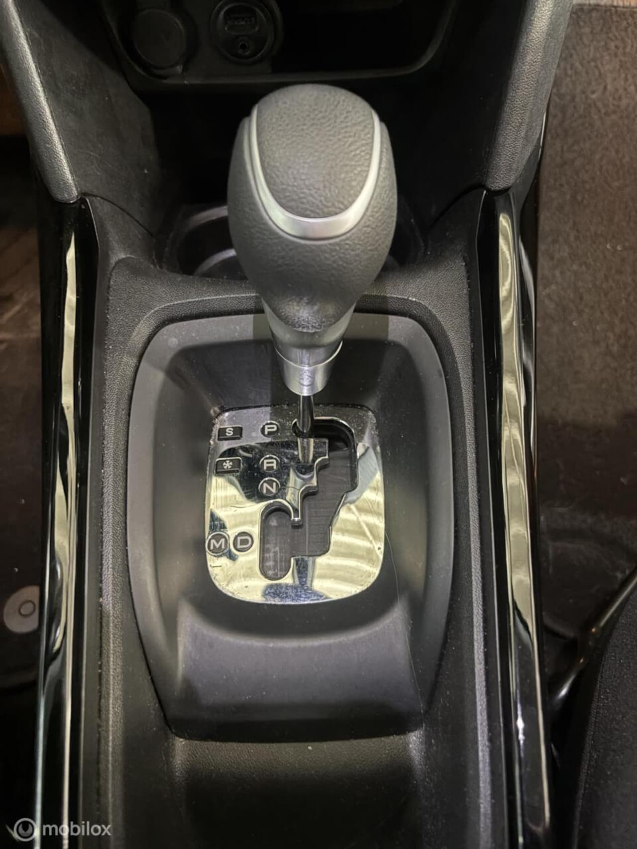 Peugeot 2008 - 1.2 PureTech Allure Automaat - Apk - Navi - Cruise